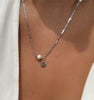 Inséparable ~ collier (unité)