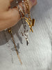Coiffeuse ~ collier