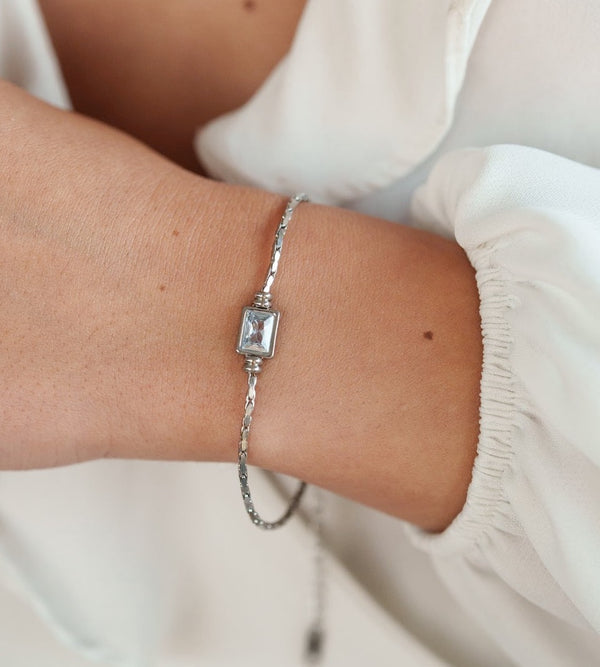 Clarity ~ bracelet